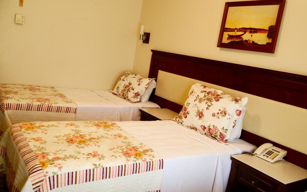 קומבורגז Anzer Beach Hotel חדר תמונה