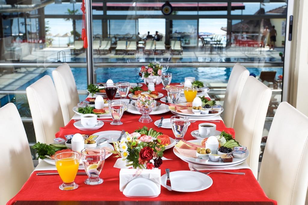 קומבורגז Anzer Beach Hotel מראה חיצוני תמונה