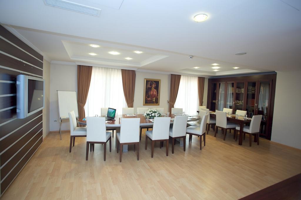 קומבורגז Anzer Beach Hotel מראה חיצוני תמונה
