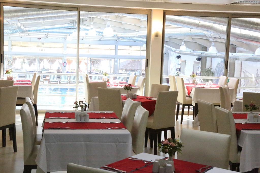 קומבורגז Anzer Beach Hotel מראה חיצוני תמונה