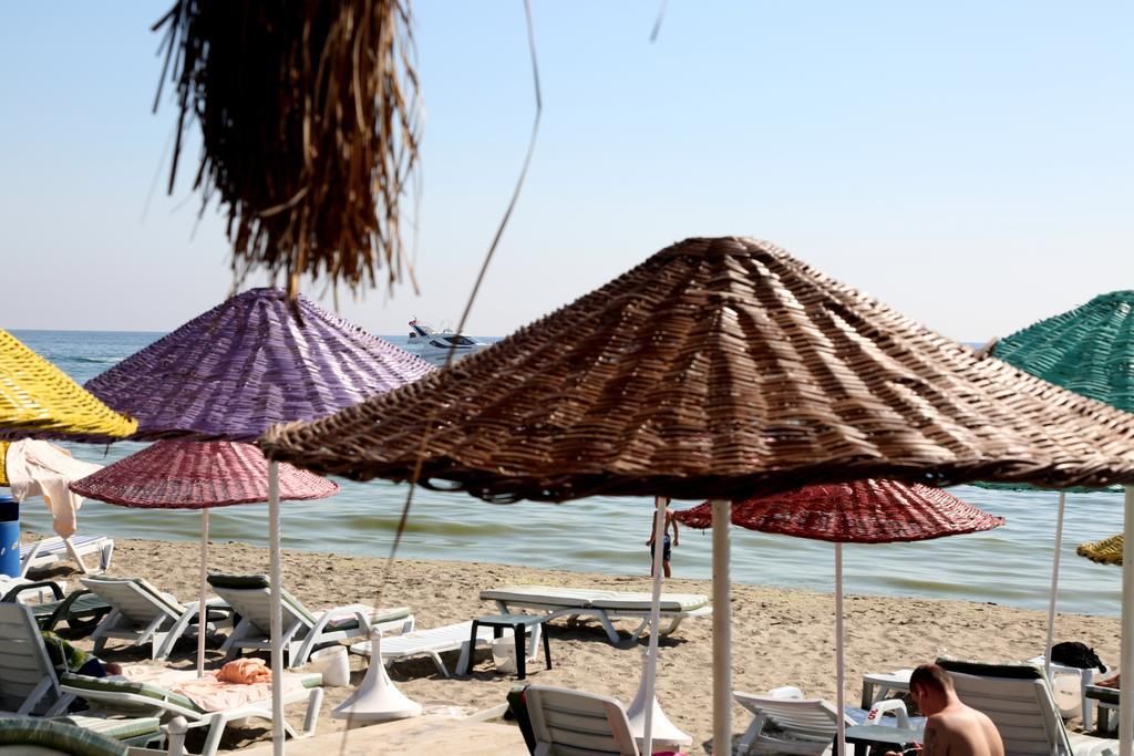 קומבורגז Anzer Beach Hotel מראה חיצוני תמונה