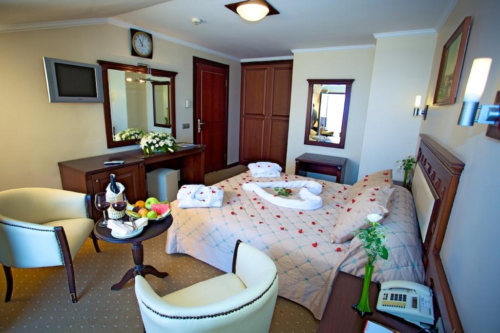 קומבורגז Anzer Beach Hotel מראה חיצוני תמונה